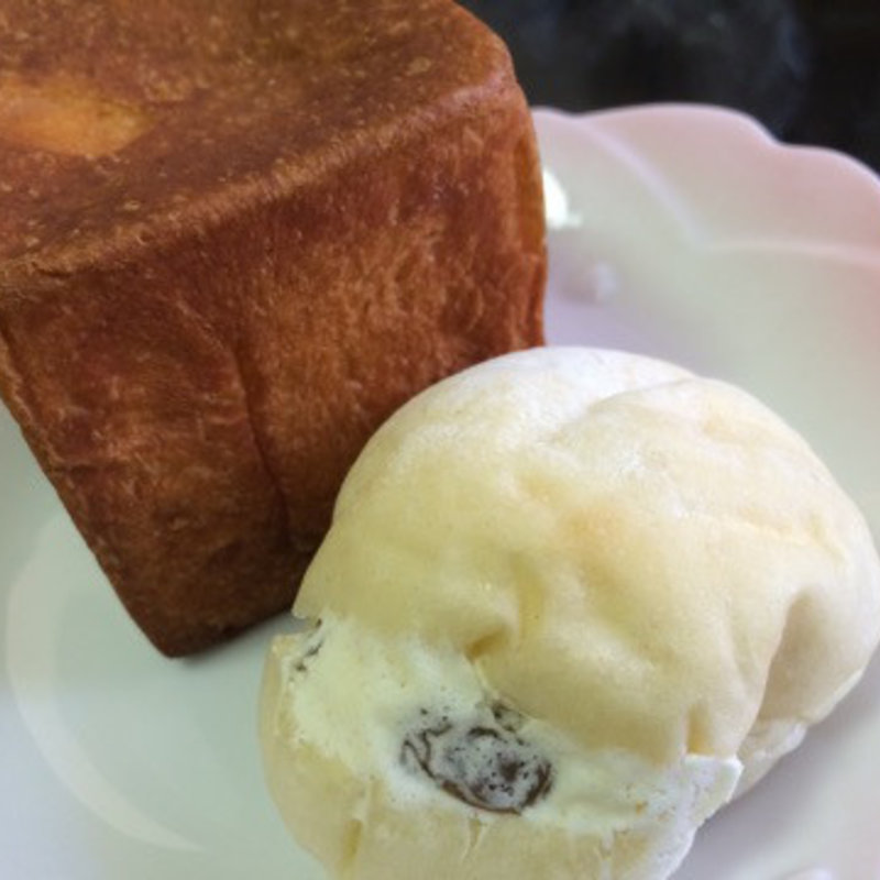 ラムレーズンパン(ラシーヌ)