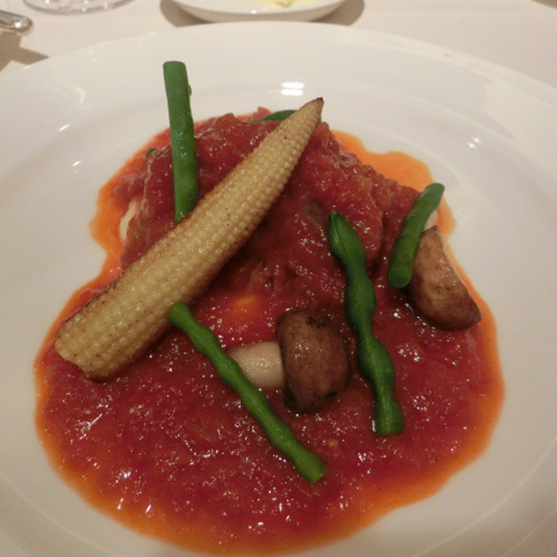 ランチコース（メイン・イベリコ豚のトマトソース煮込み）(ラシェット・ブランシュ （L’Assiette Blanche）)