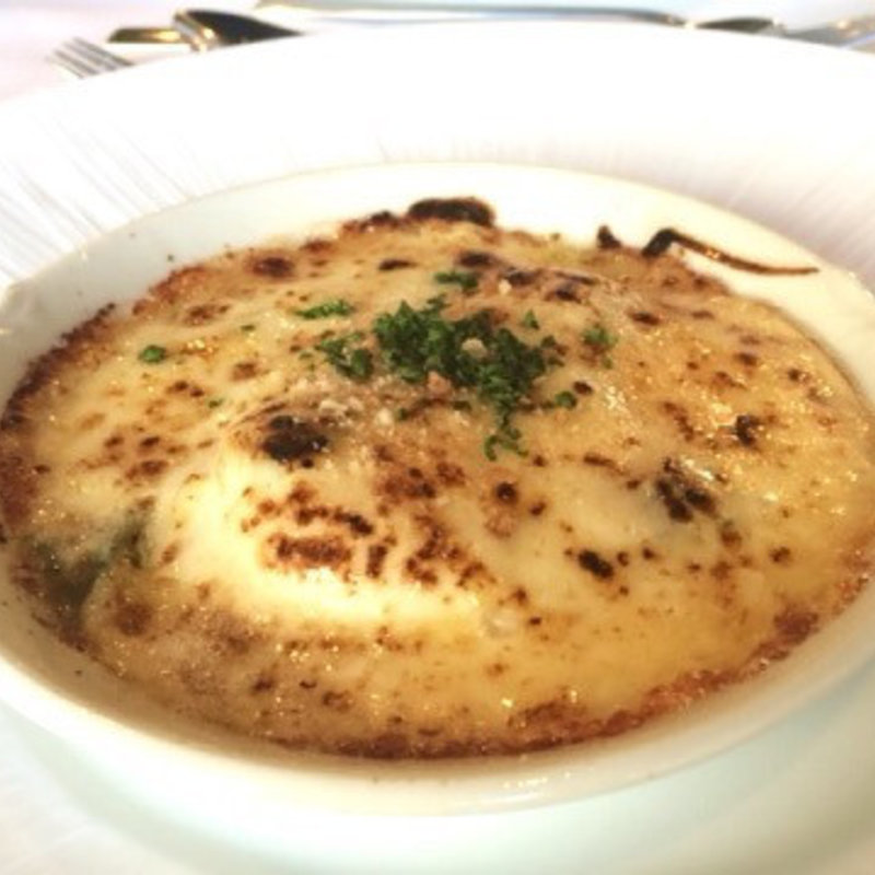 秋鮭とほうれん草のグラタン(レストラン ラ・シュミネ)