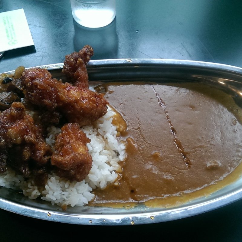 チャイニーズチキンカレー(ラッキーピエロ 戸倉店)