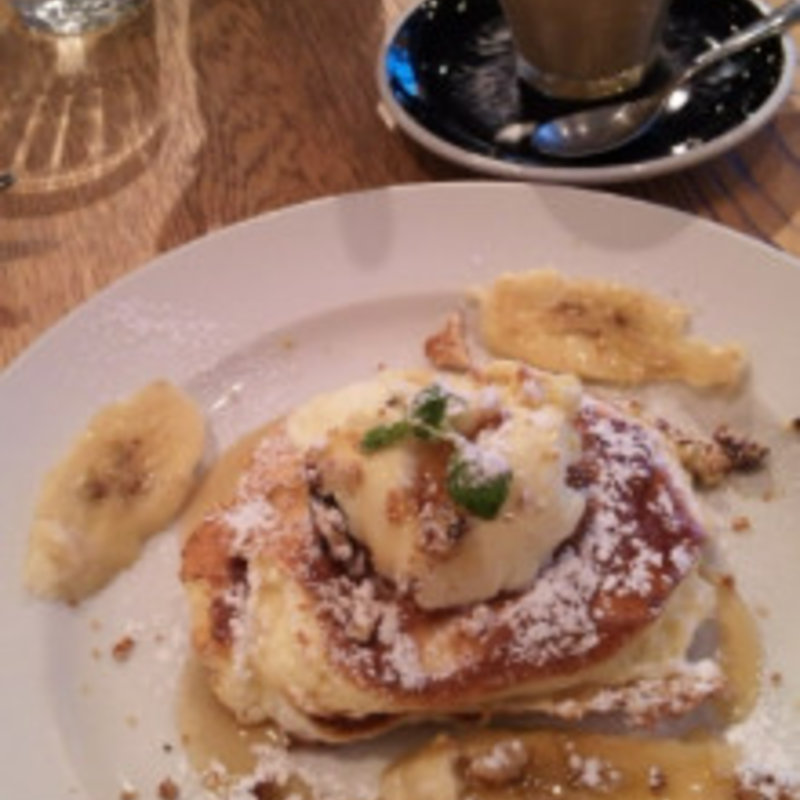 モーニング限定1/2パンケーキ バナナ＆ウォールナッツセットドリンク(LATTE GRAPHIC 町田店)