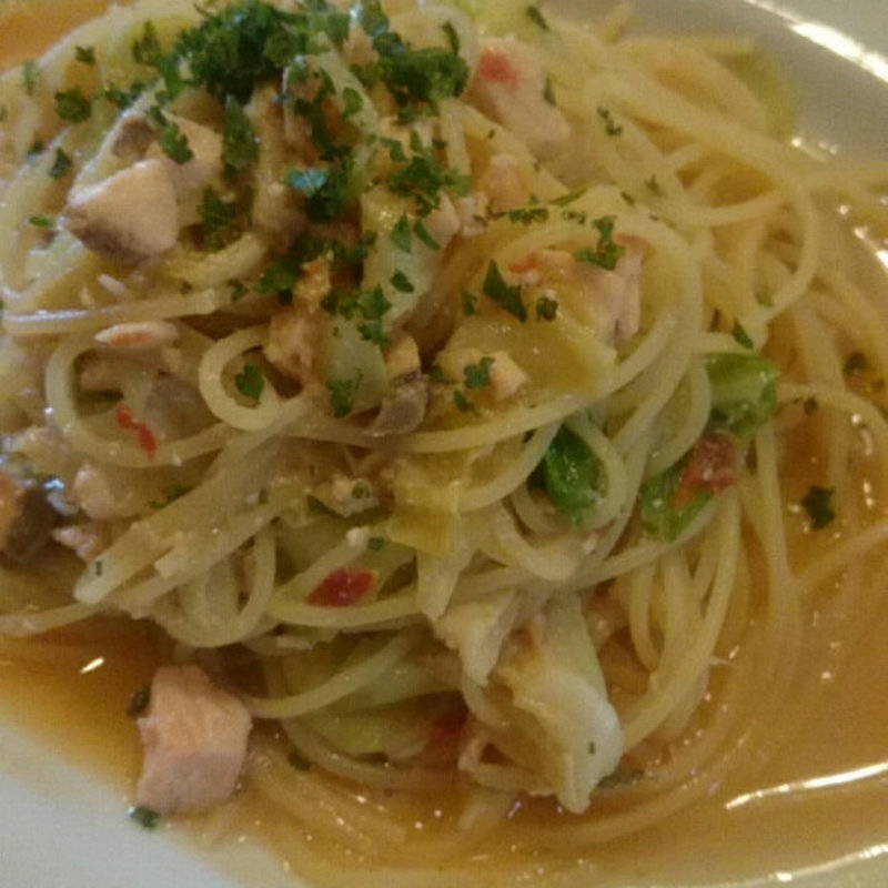 ペペロンチーノ（鮭とキャベツ）(ラフォンテ 木之庄)