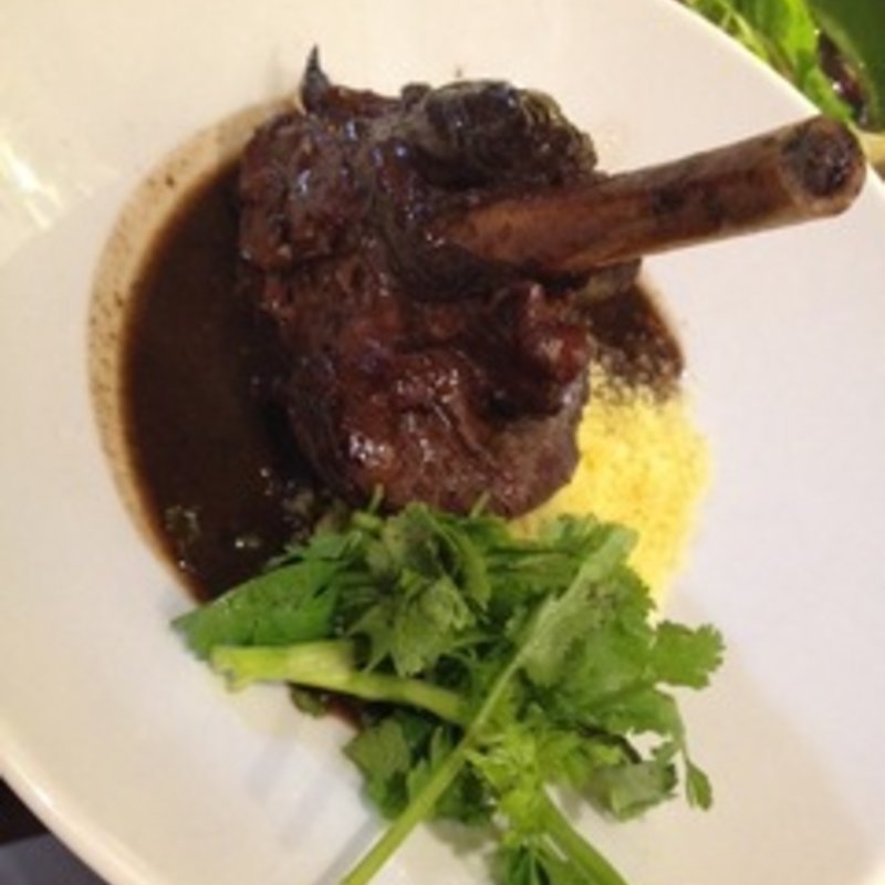 すね肉の煮込み クスクス添え(ラム&パクチー Salad days)