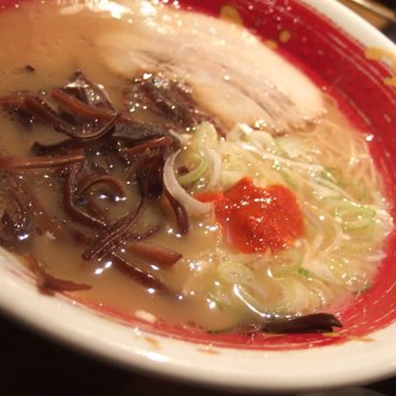 バリ旨とんこつ(ららららーめん　本店)