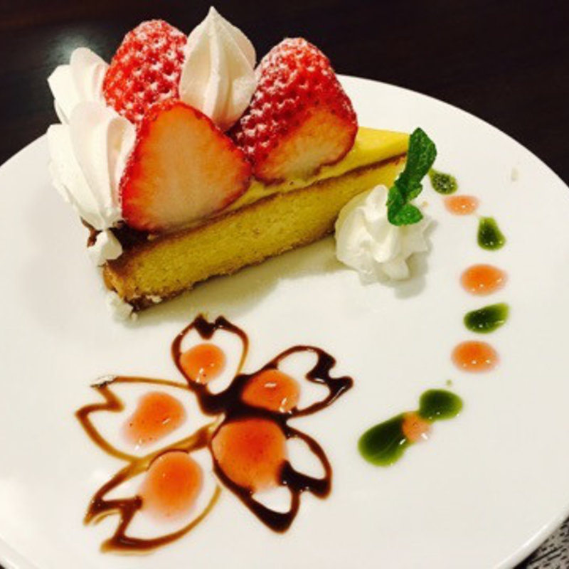 苺のタルト(ラルーチェ80℃)