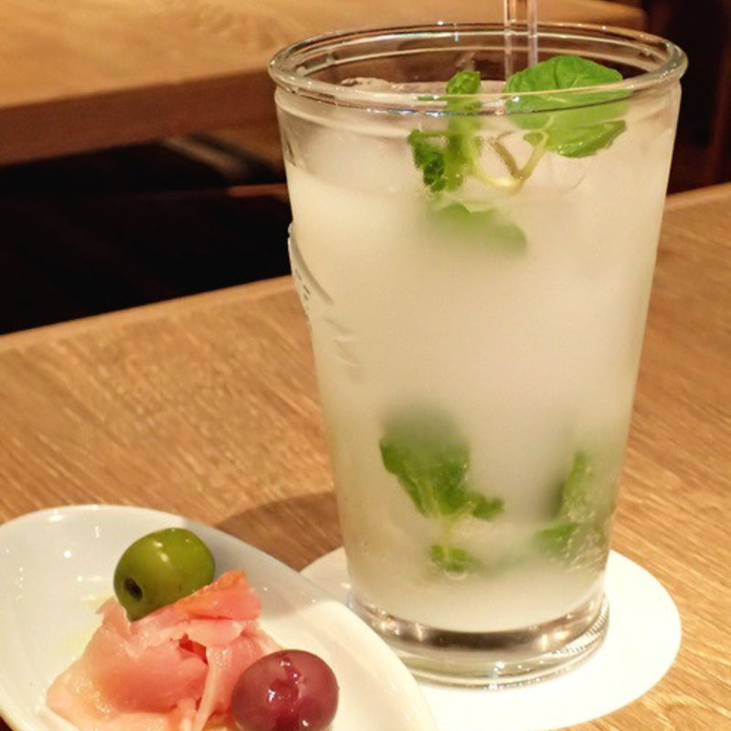 モヒートカルピス(神田の肉バル ランプキャップ 神田店)