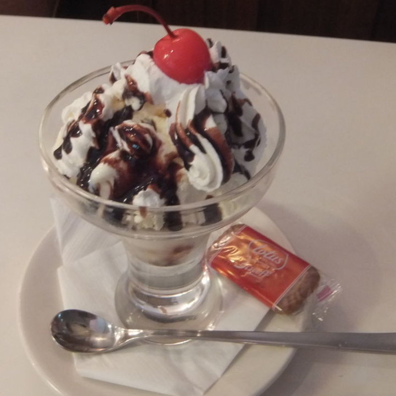 チョコレートパフェ(リオ)