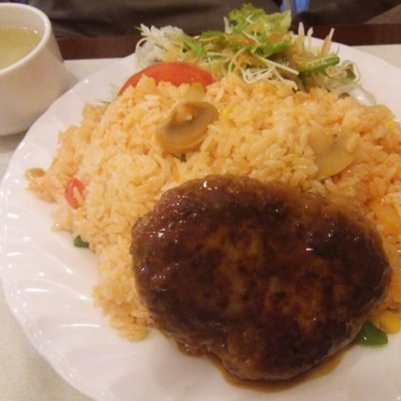 ピラフ＆ハンバーグ(りんりん )