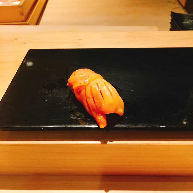 赤貝の握り(SUSHI ますなが)