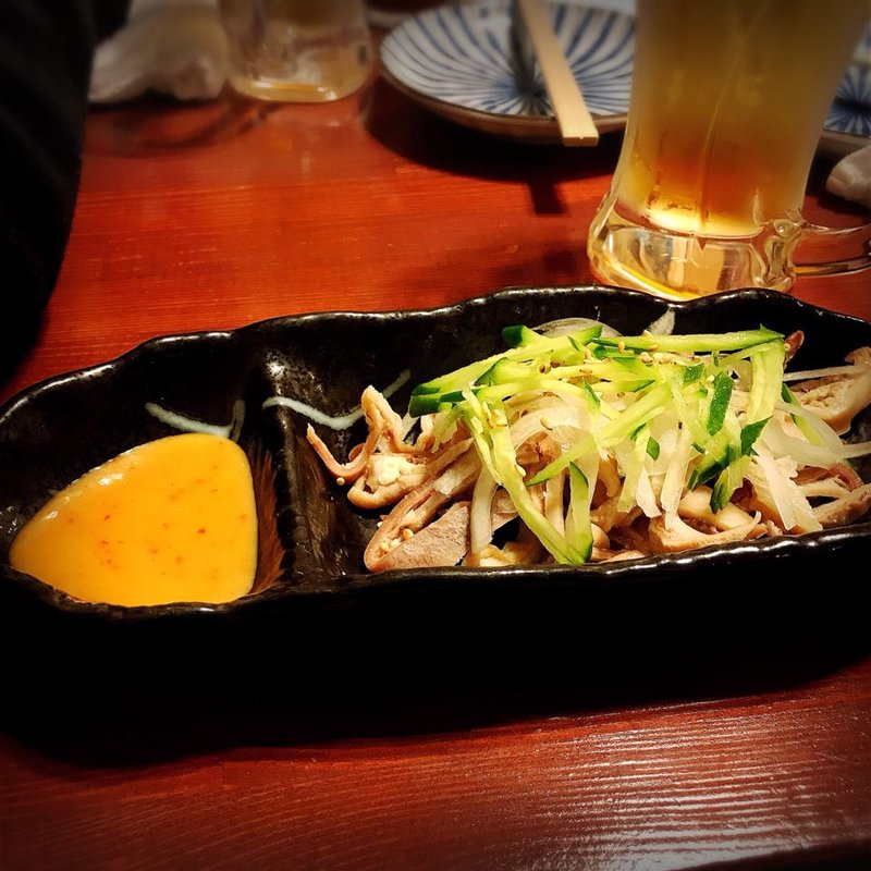 ガツ刺し(鍋焼ぼうず)