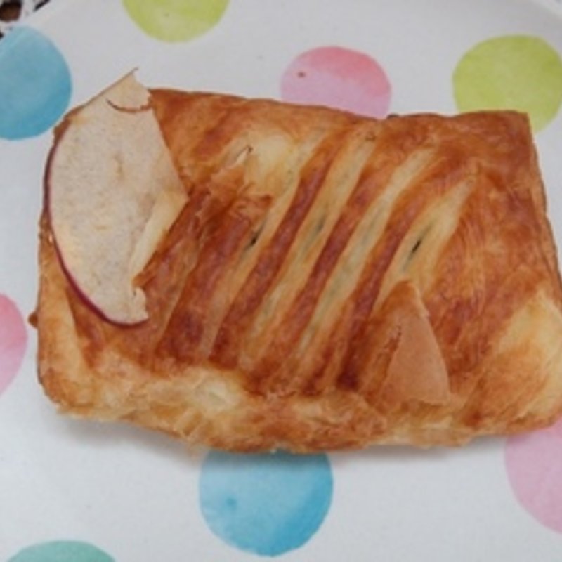 フォアグラと林檎のフィユテ(ル パン ドゥ ジョエル・ロブション 渋谷ヒカリエShinQs店)