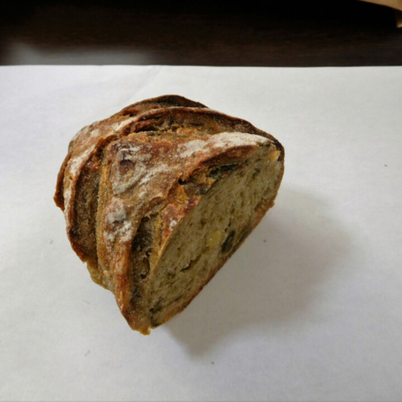 あおさとアンチョビ カシューナッツのパン（ハーフ）(ル・シュクレクール キシベ)