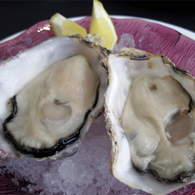 生牡蠣(ル・トルヴェール （【旧店名：R・Gerant】）)