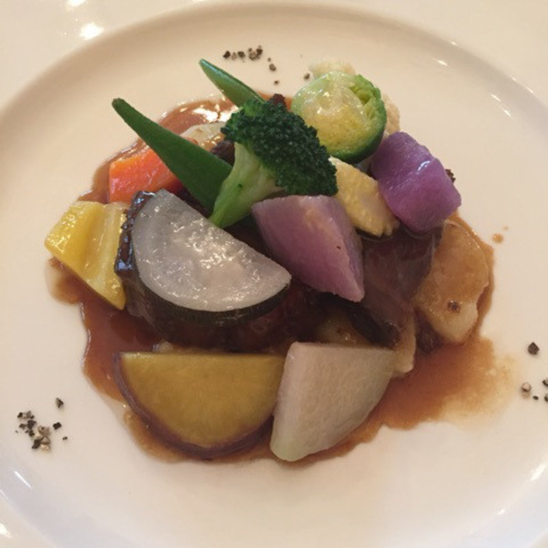 牛頰肉の煮込み(ル ブルギニオン)