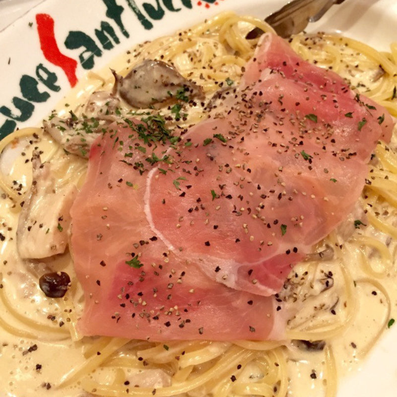 カルボナーラ(ルーチェサンタルチア松井山手店)