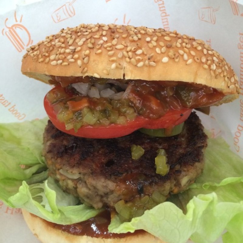 チリ　バーガー(ルート372 )