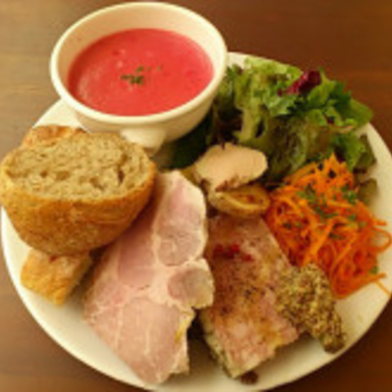 シャルキュトリープレートランチ(ビストロ ルポ)