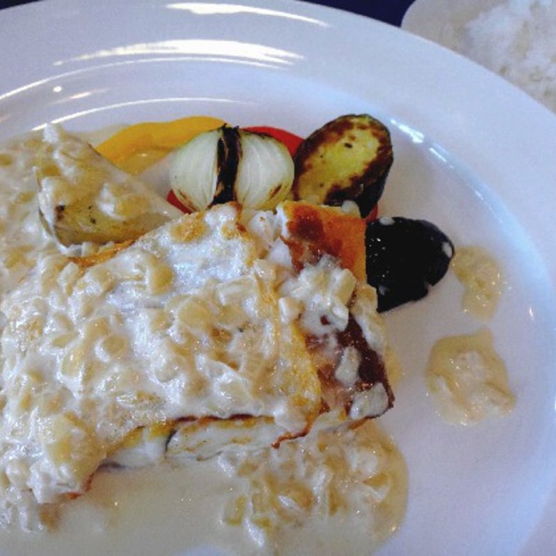 お勧めの魚or肉ランチ 平目のポワレ　貝のうまみクリーム(Restaurant Lagoon)