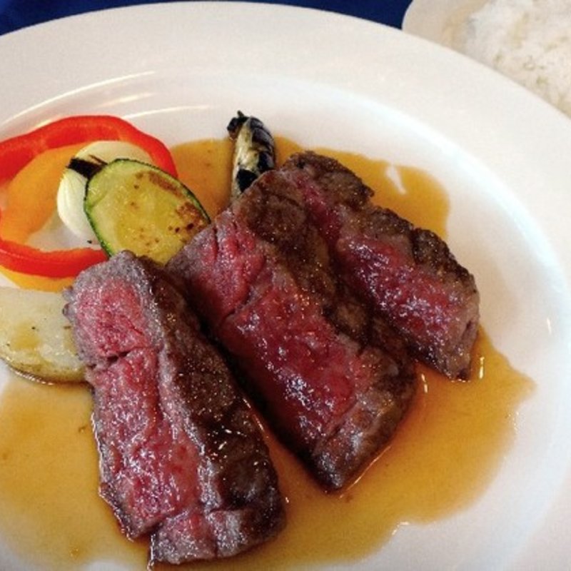 特選　和牛ざぶとんのステーキ(Restaurant Lagoon)