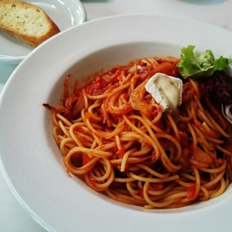 内子産チーズとフルティカトマトのスパゲティ(レストランからり )