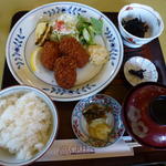 カニクリームコロッケ定食(レストラングリーン)