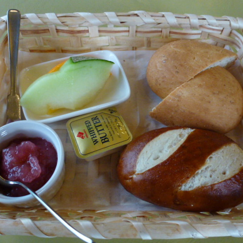 スイスブレッド(レストラングリーン)