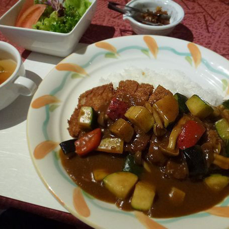カツカレー(レストラン ホーム)