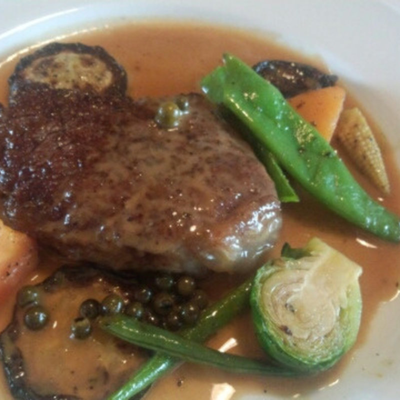 2200円のランチ(レドゥ ギャルソン （LES DEUX GARCONS）)