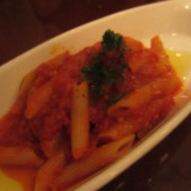 ペンネアラビアータ(レトノ Les TONNEAUX)