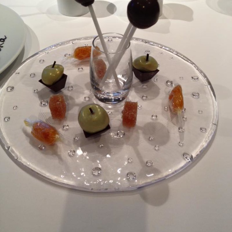 おしゃべりのひととき(レフェルヴェソンス)