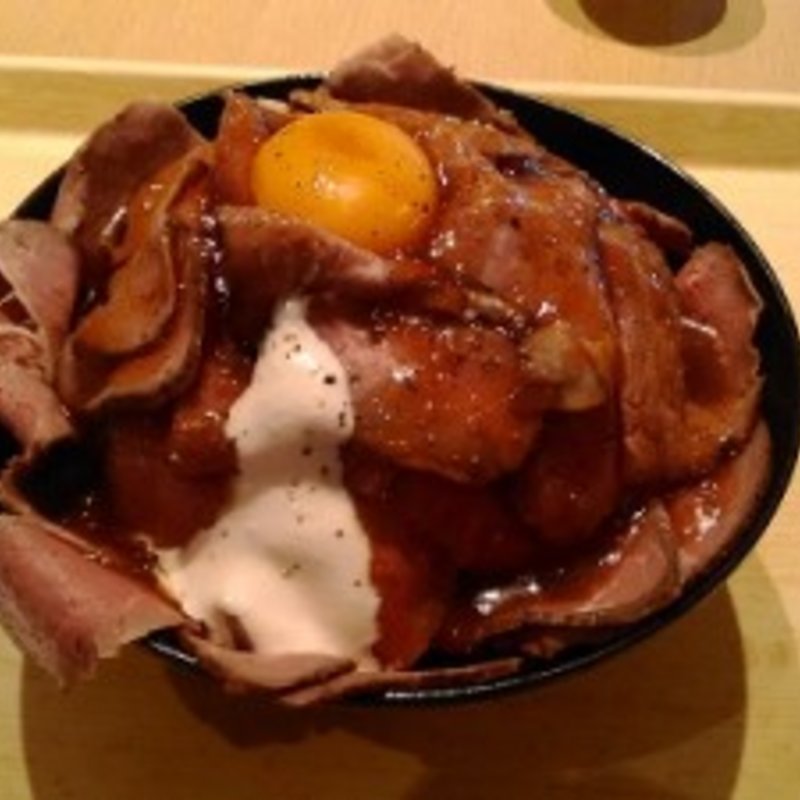ローストビーフ丼 メガ盛り(ローストビーフ星 そごう千葉)