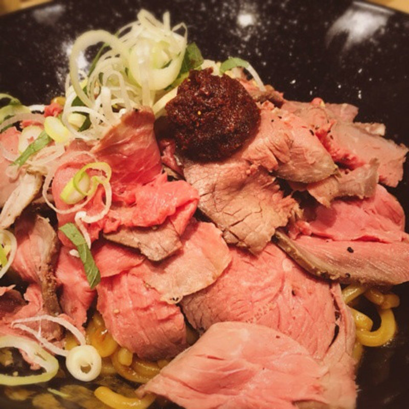 辛味噌ビースト(ローストビーフ油そば ビースト )