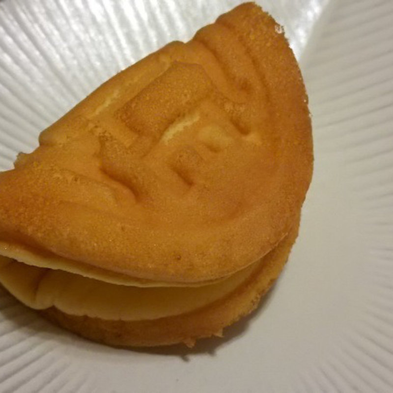 イタリア栗のワッフル(ローソン)