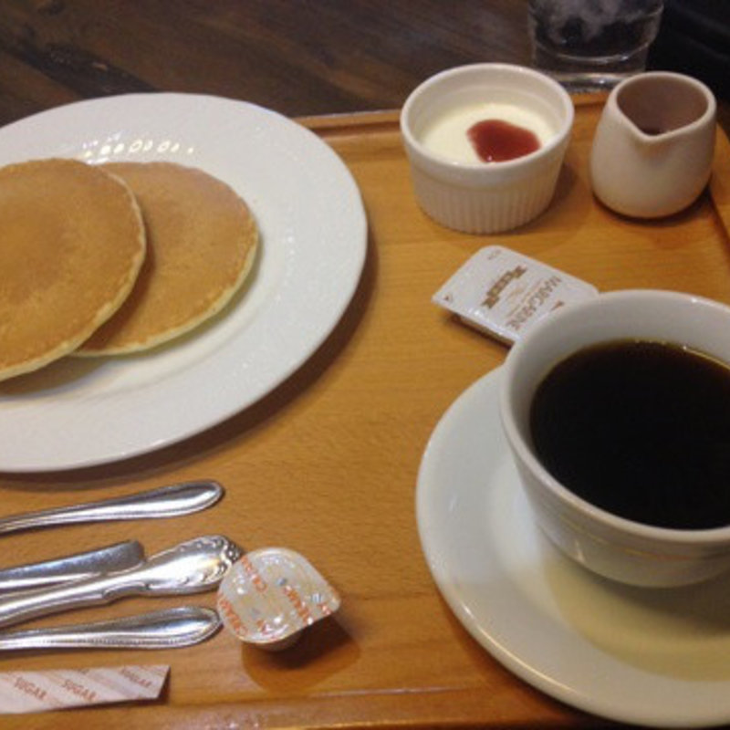 ホットケーキセット(ローリエ)