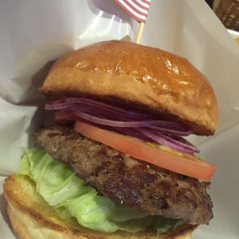 ハンバーガークラシックス(ロイヤル フラッシュ ダイナー （ROYAL FLUSH DINER ）)