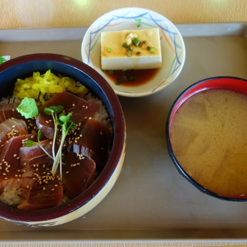 鮪霜降り丼(ログテラス （Log Terrace）)