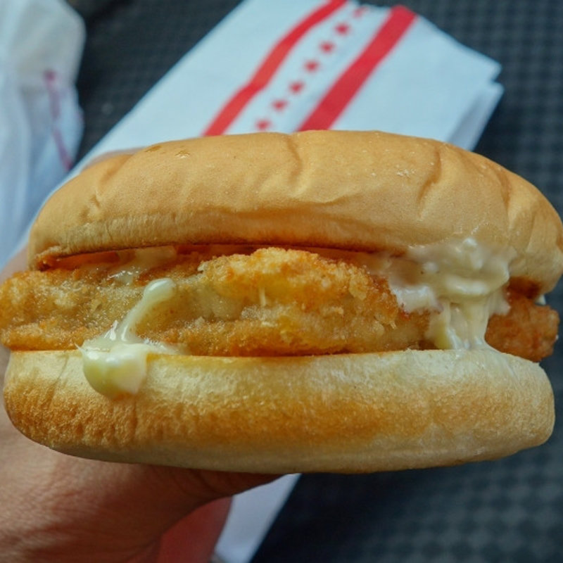 フィッシュバーガー(ロッキーバーガー)