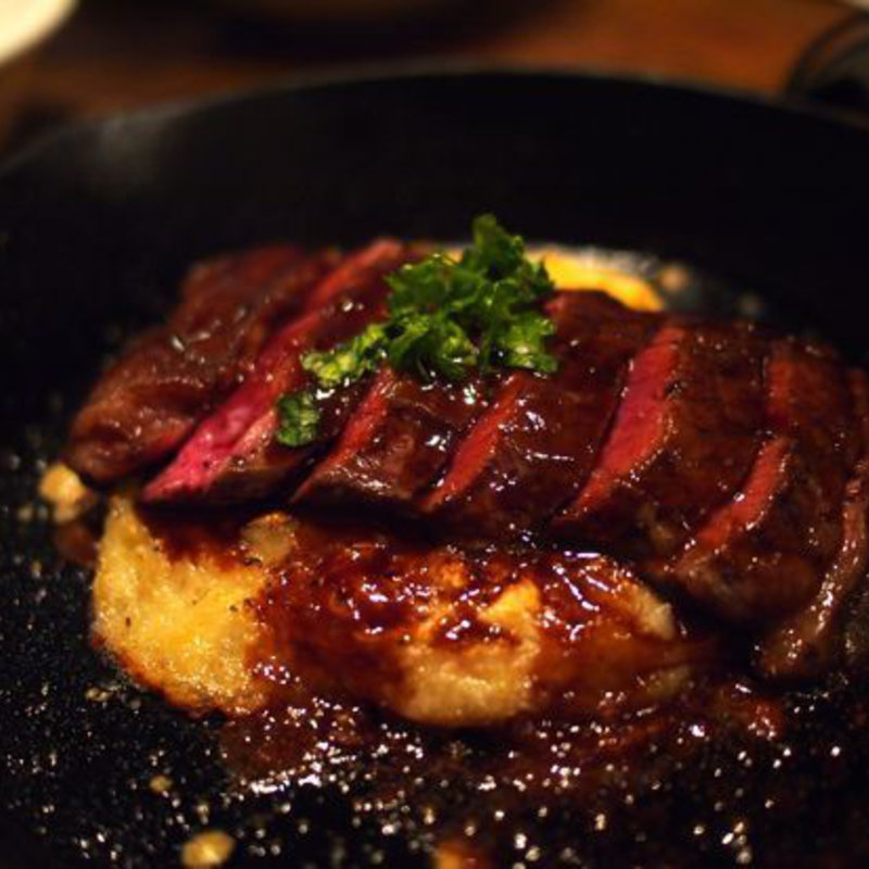 牛ハラミの鉄板ステーキ(ロティット )