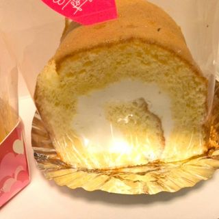 ロールケーキ(ロンシャン洋菓子店 )