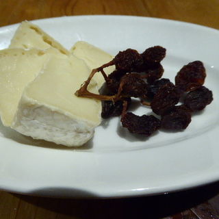 カマンベールチーズ(ワイン食堂 ガブガブ )