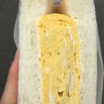 新宿赤鬼和三盆たまご焼きサンド(ワズ サンドイッチ )