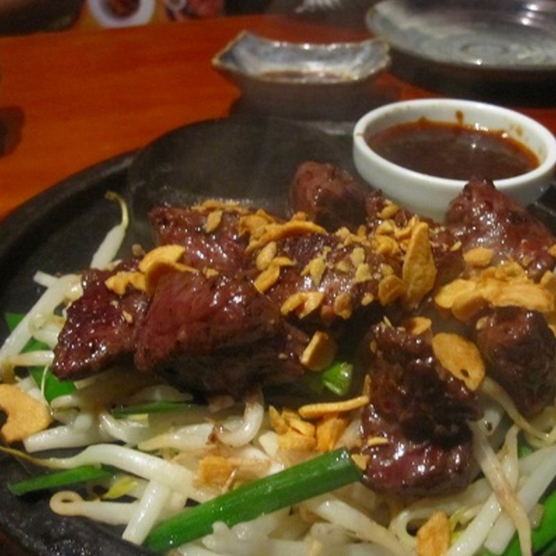 牛サイコロステーキ(わらび 花堂本店)