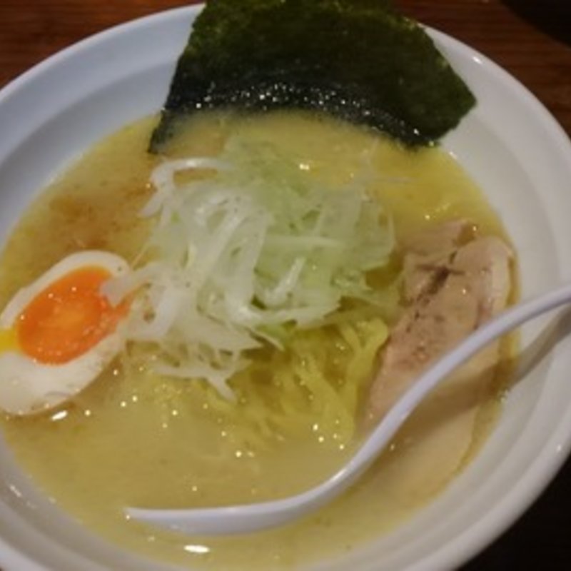 うま塩ラーメン(わんぱん )