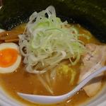 熟成醤油ラーメン(わんぱん )