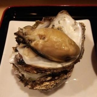岩牡蠣を焼き(一ken家)