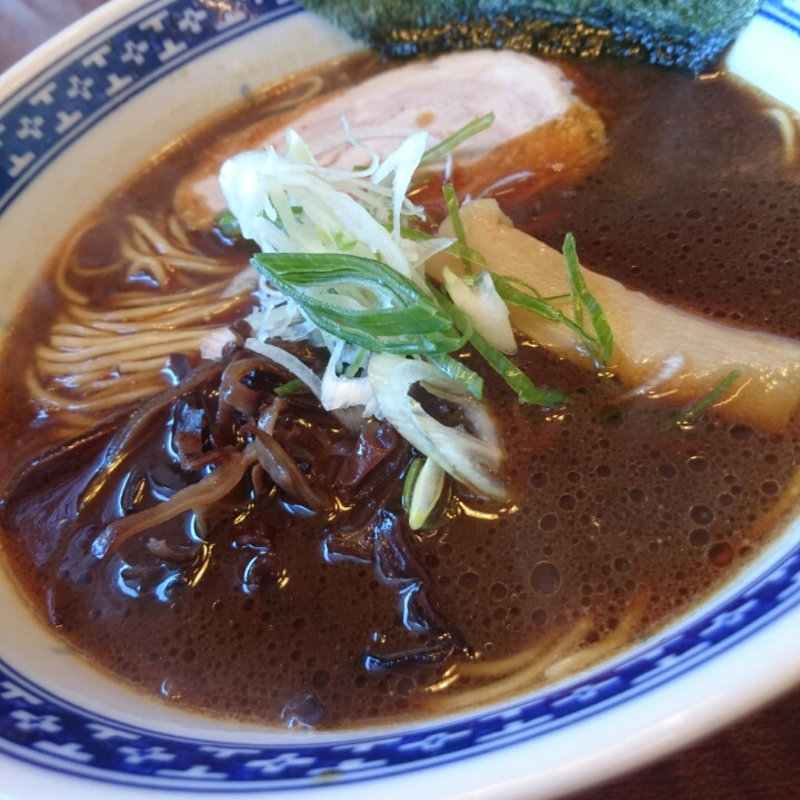 ブラックとんこつ(一世風靡 （いっせいふうび）)