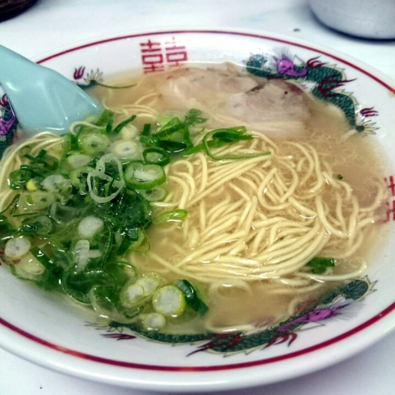 ラーメン(一九ラーメン 老司店)