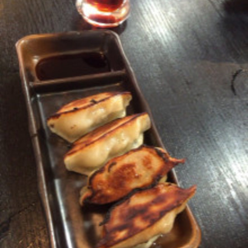 餃子(一本座 （イッポンザ）)
