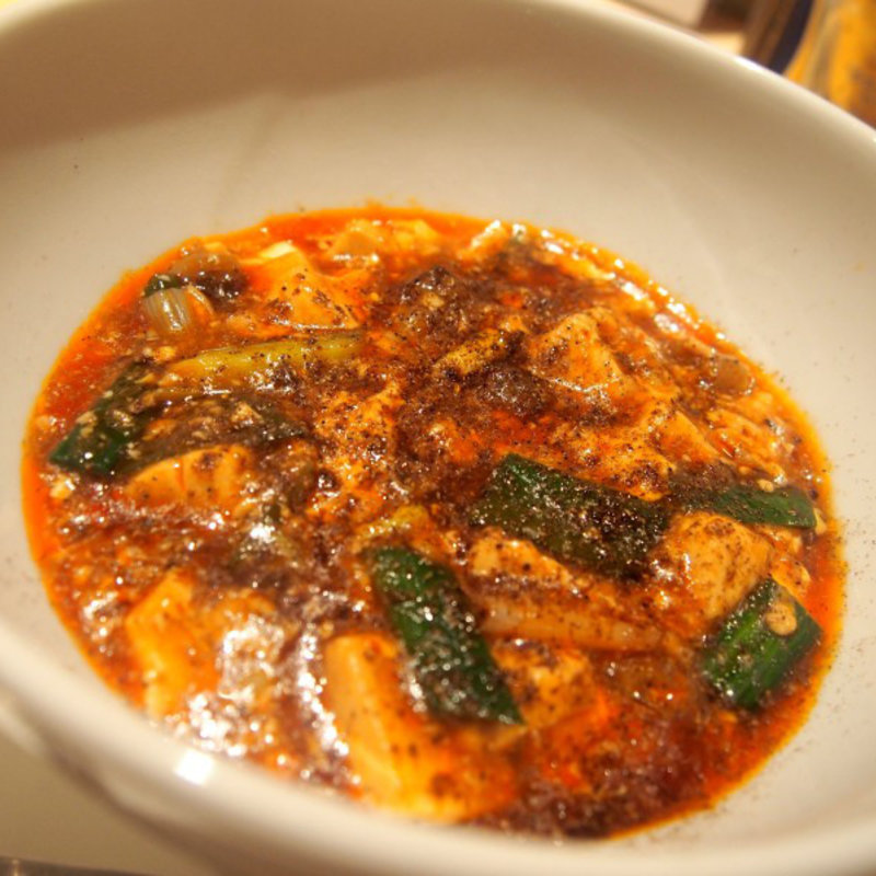 麻婆豆腐(一碗水 （イーワンスイ）)