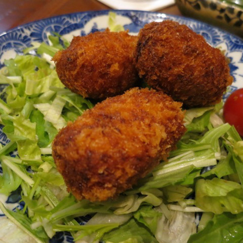 ズワイたっぷりの贅沢クリームコロッケ(一酒一肴 樂然)